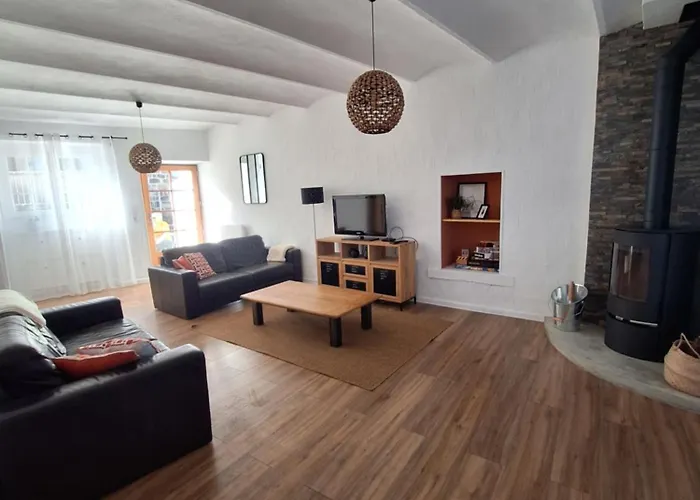 Vakantiehuis Maison En Pierre Avec Piscine